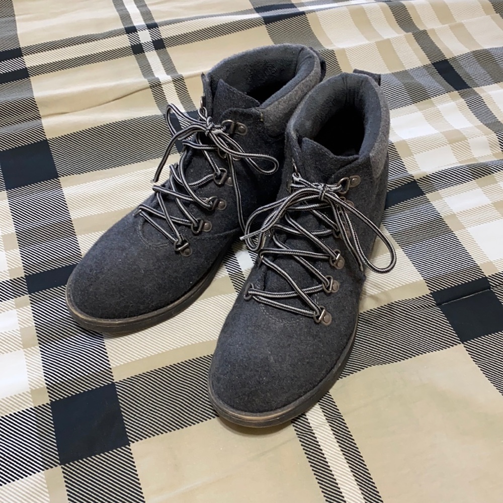 Gray Rocketdog size 10 boots
